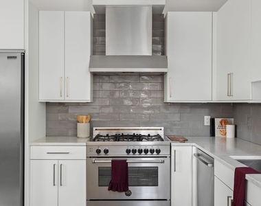 1182 Oakgrove Ave - Photo Thumbnail 14
