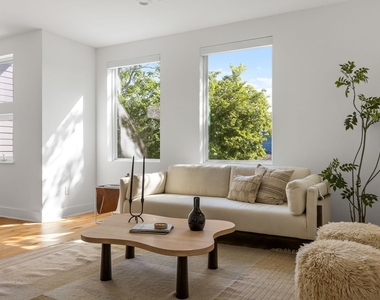 1182 Oakgrove Ave - Photo Thumbnail 18