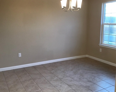 11305 Dawes Pl - Photo Thumbnail 12