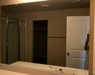 11305 Dawes Pl - Photo Thumbnail 5