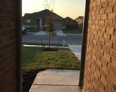 11305 Dawes Pl - Photo Thumbnail 32