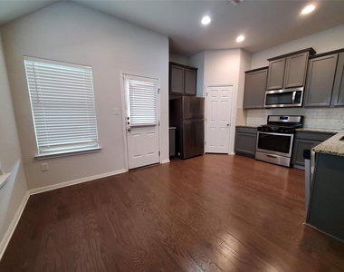 13505 Mariscan St - Photo Thumbnail 1