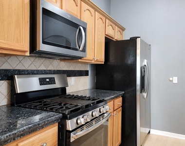 717 Sheraton Ave - Photo Thumbnail 16