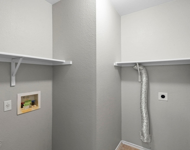 164 Pearl Lake Dr - Photo Thumbnail 21