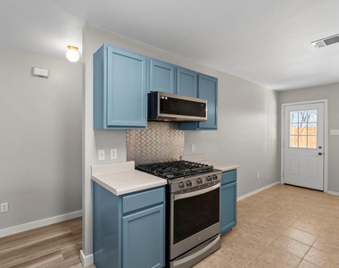 164 Pearl Lake Dr - Photo Thumbnail 9