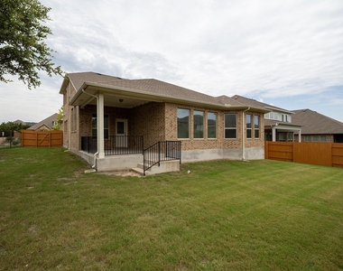 18612 Rio Chama Ln - Photo Thumbnail 22