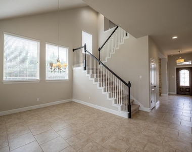 18612 Rio Chama Ln - Photo Thumbnail 2