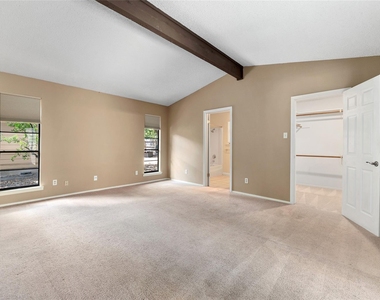 8506 Mesa Dr - Photo Thumbnail 15