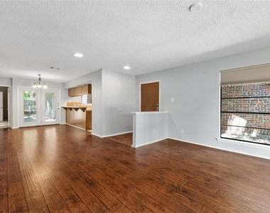 8506 Mesa Dr - Photo Thumbnail 5
