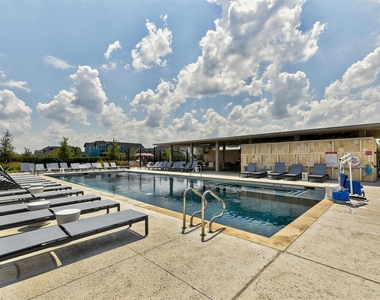 5913 Charles Merle Dr - Photo Thumbnail 30