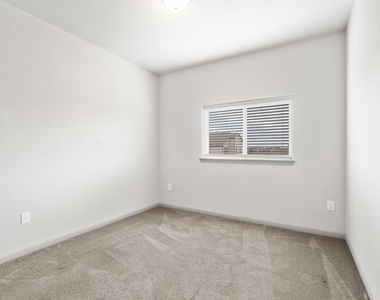 5913 Charles Merle Dr - Photo Thumbnail 14