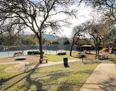 7211 Lakewood Dr - Photo Thumbnail 17