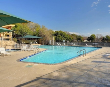 7211 Lakewood Dr - Photo Thumbnail 16