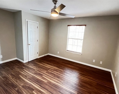 141 Sendero Blvd - Photo Thumbnail 19