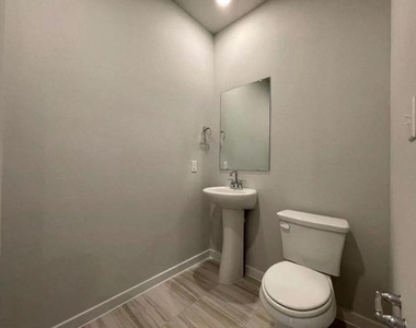 605 W South St - Photo Thumbnail 13
