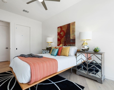 800 Embassy Dr - Photo Thumbnail 19