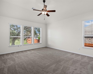 1336 Academy Oaks Dr - Photo Thumbnail 25