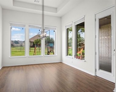 1336 Academy Oaks Dr - Photo Thumbnail 16