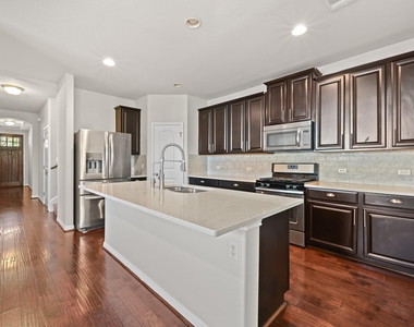 351 Wincliff Dr - Photo Thumbnail 11