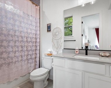 101 Onion Creek Ln - Photo Thumbnail 24
