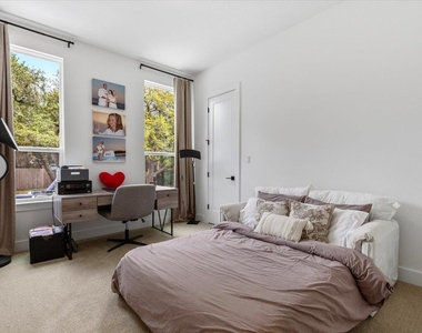 101 Onion Creek Ln - Photo Thumbnail 27