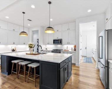 101 Onion Creek Ln - Photo Thumbnail 3