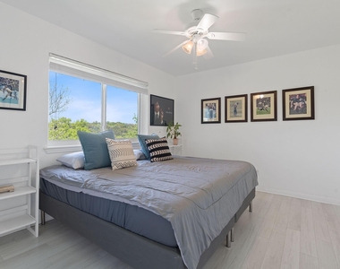 6905 Crosby Cir - Photo Thumbnail 22