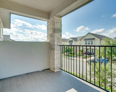 177 Diamond Point Dr - Photo Thumbnail 18