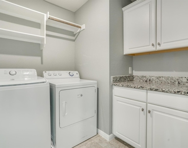 177 Diamond Point Dr - Photo Thumbnail 11