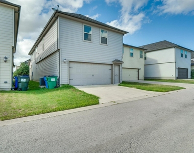 177 Diamond Point Dr - Photo Thumbnail 20