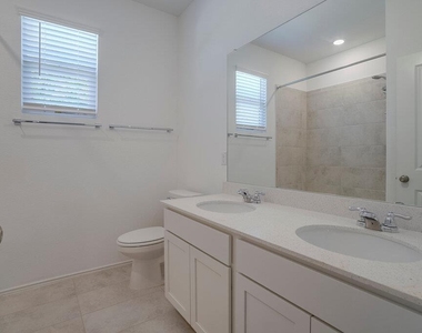 1109 Winnie Dr - Photo Thumbnail 16