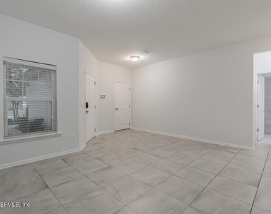 1492 Autumn Pines Drive - Photo Thumbnail 4
