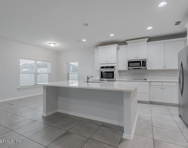 1492 Autumn Pines Drive - Photo Thumbnail 9