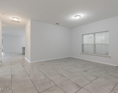 1492 Autumn Pines Drive - Photo Thumbnail 7