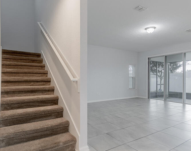 1492 Autumn Pines Drive - Photo Thumbnail 17
