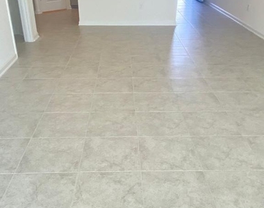 55 Fieldfare Lane - Photo Thumbnail 4