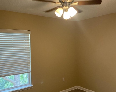 13848 Herons Landing Way - Photo Thumbnail 11