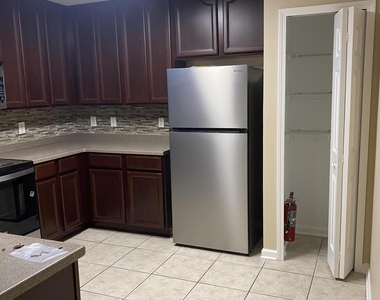 13848 Herons Landing Way - Photo Thumbnail 3
