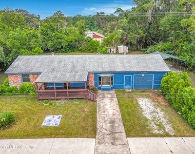 101 S Oakridge Avenue - Photo Thumbnail 1