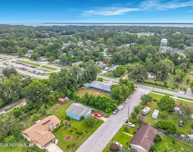 101 S Oakridge Avenue - Photo Thumbnail 18
