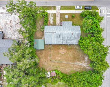 101 S Oakridge Avenue - Photo Thumbnail 17