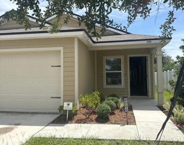 8280 Meadow Walk Lane - Photo Thumbnail 1