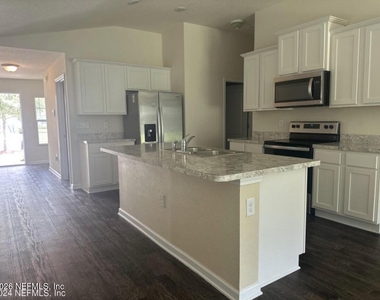 8280 Meadow Walk Lane - Photo Thumbnail 6