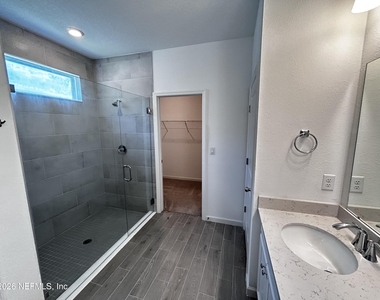 23 Lake Sinclair Street - Photo Thumbnail 13