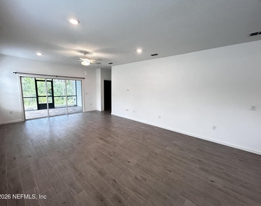 23 Lake Sinclair Street - Photo Thumbnail 9