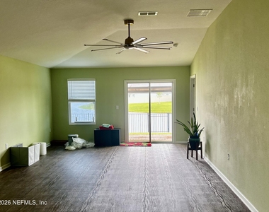 12450 Russian Olive Road - Photo Thumbnail 8