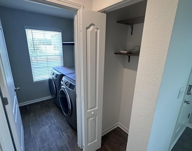12450 Russian Olive Road - Photo Thumbnail 34