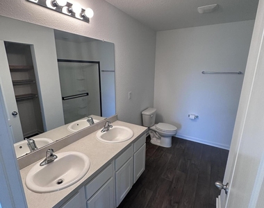 12450 Russian Olive Road - Photo Thumbnail 30