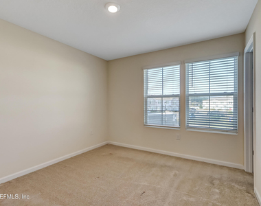 3978 Oak Mill Road - Photo Thumbnail 17