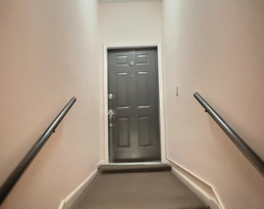 2909 St Johns Avenue - Photo Thumbnail 4